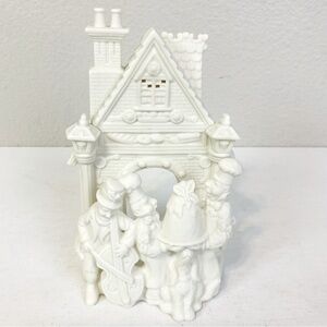 PartyLite Porcelain Bakery Carolers Village Tea Light Holder 8”